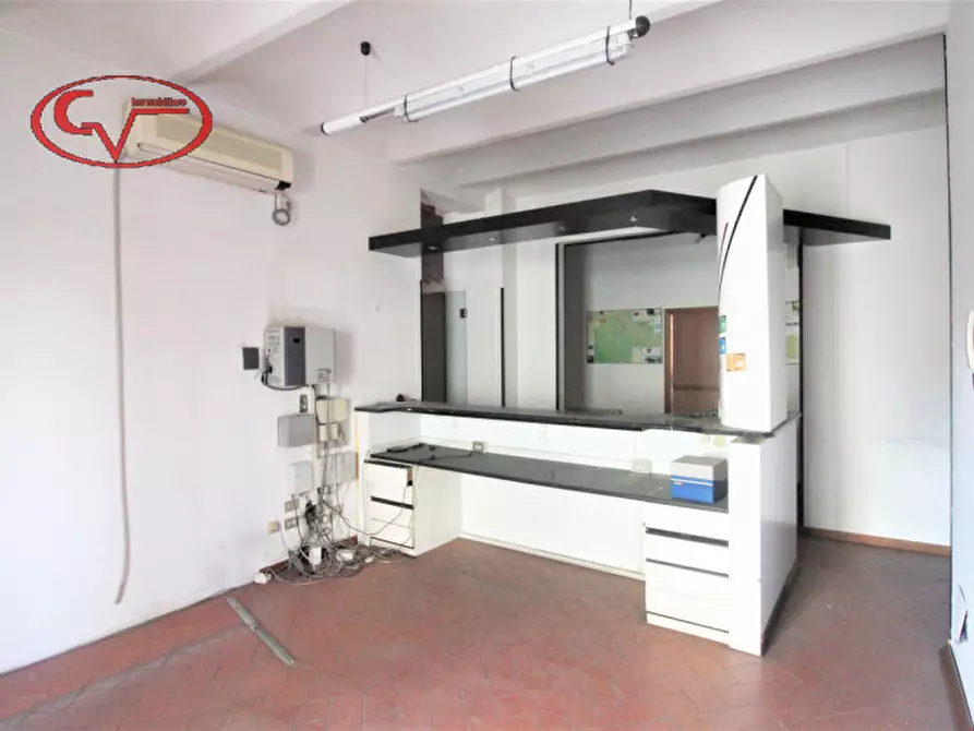 Immagine 6 di Ufficio in vendita  in piazza xx settembre a Montevarchi