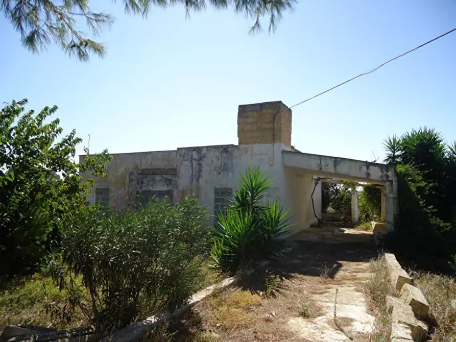 Immagine 1 di Villa in vendita  in strada vicinale trappeto rossi a Alezio