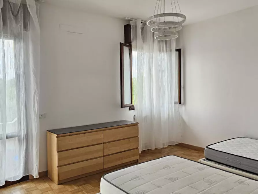 Immagine 5 di Camera in affitto  in Via Trieste a Ponte San Nicolò