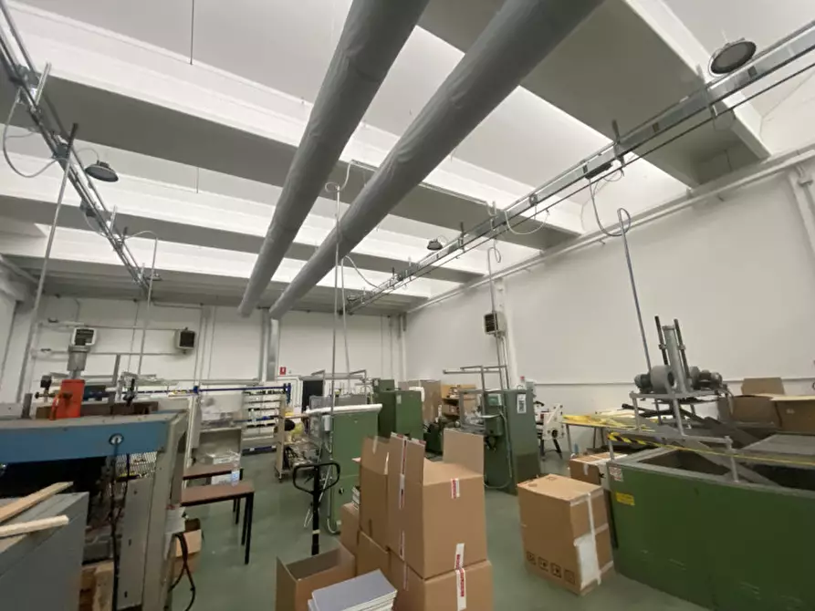 Immagine 9 di Capannone industriale in vendita  in Via Alessandro Volta a Veggiano