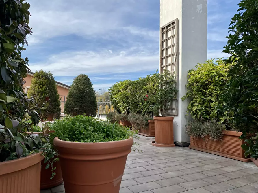 Immagine 8 di Villa in vendita  a Castelfranco Veneto