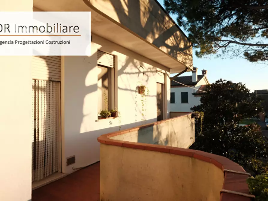 Immagine 3 di Casa indipendente in vendita  in via vanezza 23 a Correzzola