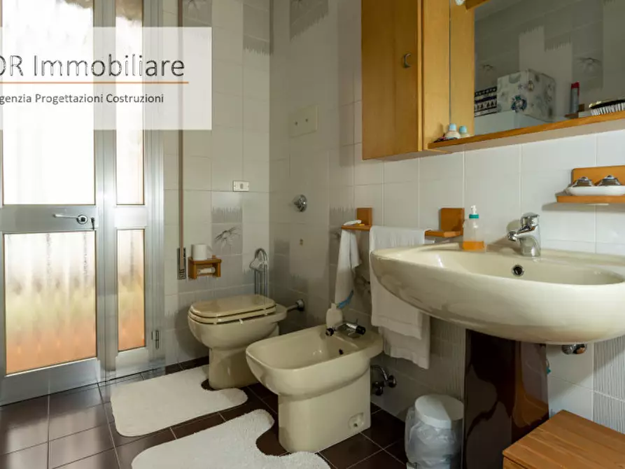 Immagine 19 di Casa indipendente in vendita  in via vanezza 23 a Correzzola