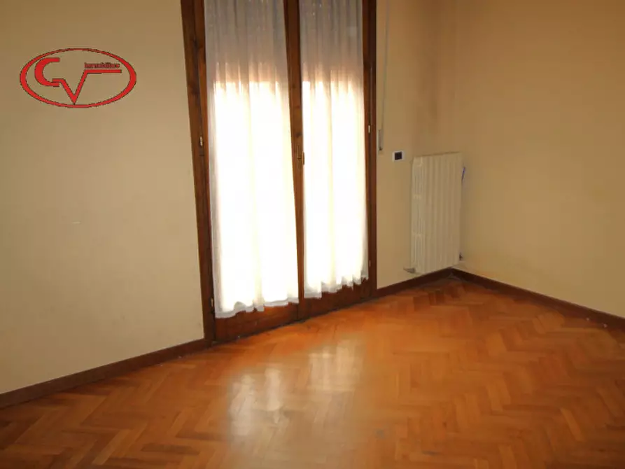 Immagine 24 di Appartamento in vendita  in Poggilupi a Terranuova Bracciolini