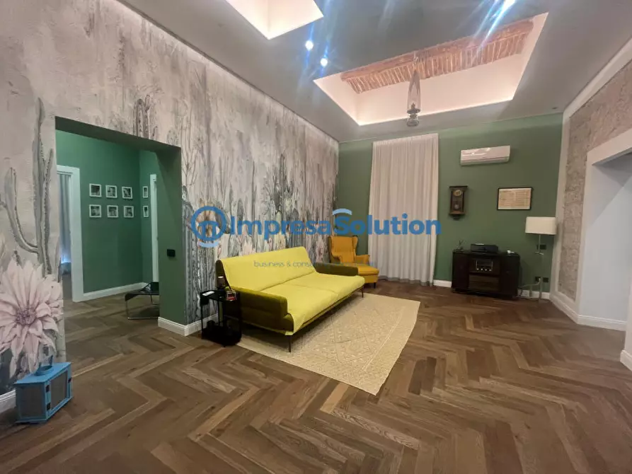 Immagine 1 di Appartamento in vendita  in Corso Giuseppe Garibaldi 373 a Napoli