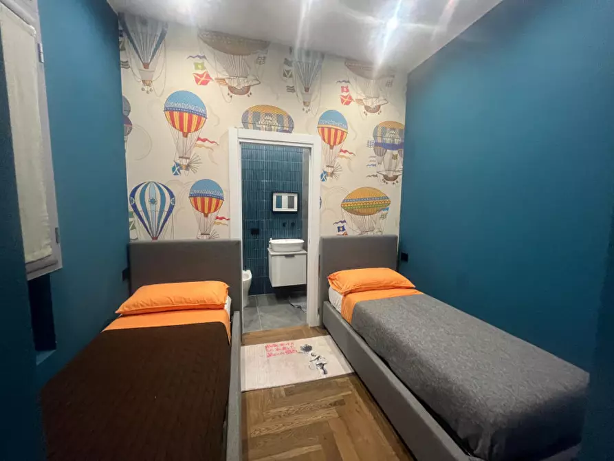 Immagine 11 di Appartamento in vendita  in Corso Giuseppe Garibaldi 373 a Napoli