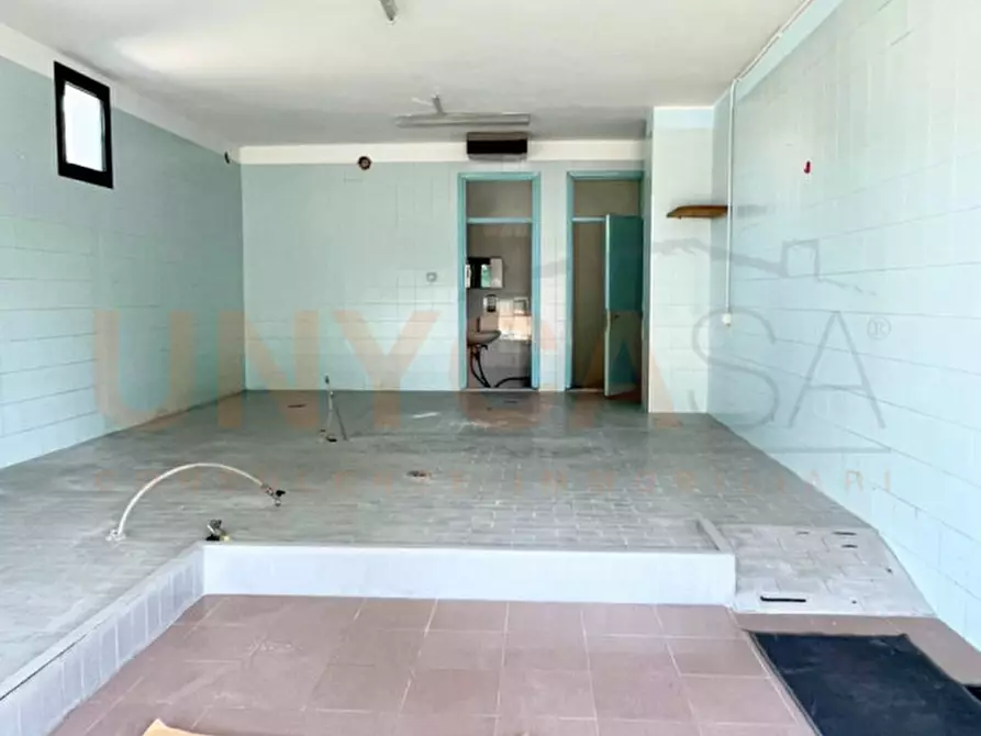 Immagine 5 di Negozio in vendita  in Via Trieste a Mestrino