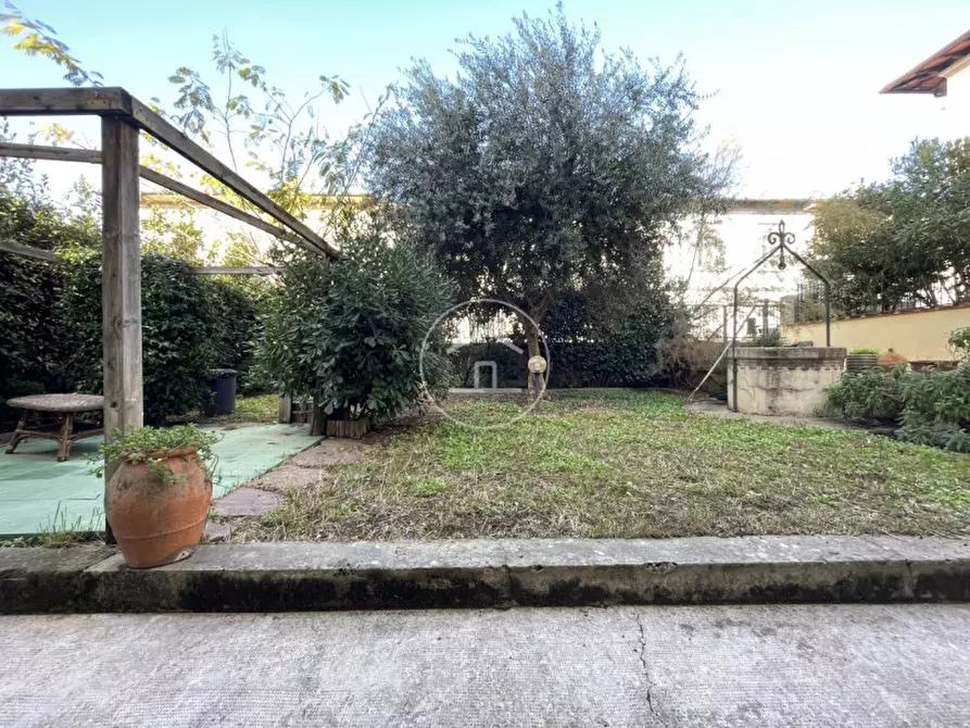 Immagine 22 di Casa indipendente in vendita  in Via Alessandro Manzoni 24 a Sesto Fiorentino