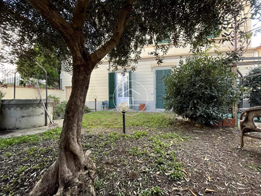 Immagine 27 di Casa indipendente in vendita  in Via Alessandro Manzoni 24 a Sesto Fiorentino