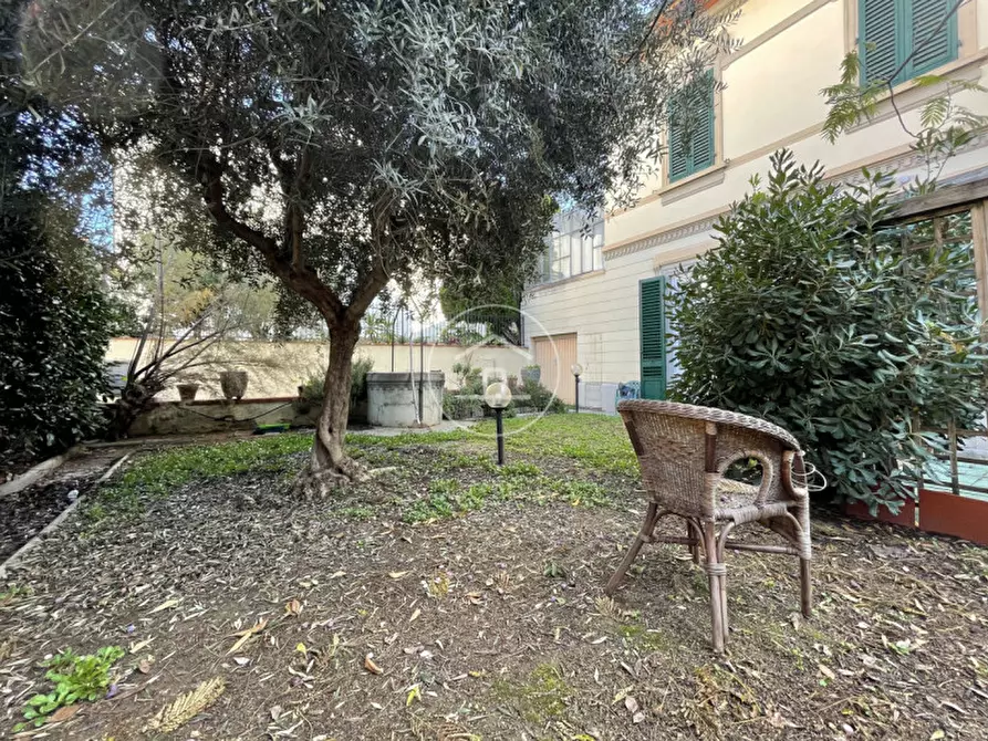 Immagine 28 di Casa indipendente in vendita  in Via Alessandro Manzoni 24 a Sesto Fiorentino
