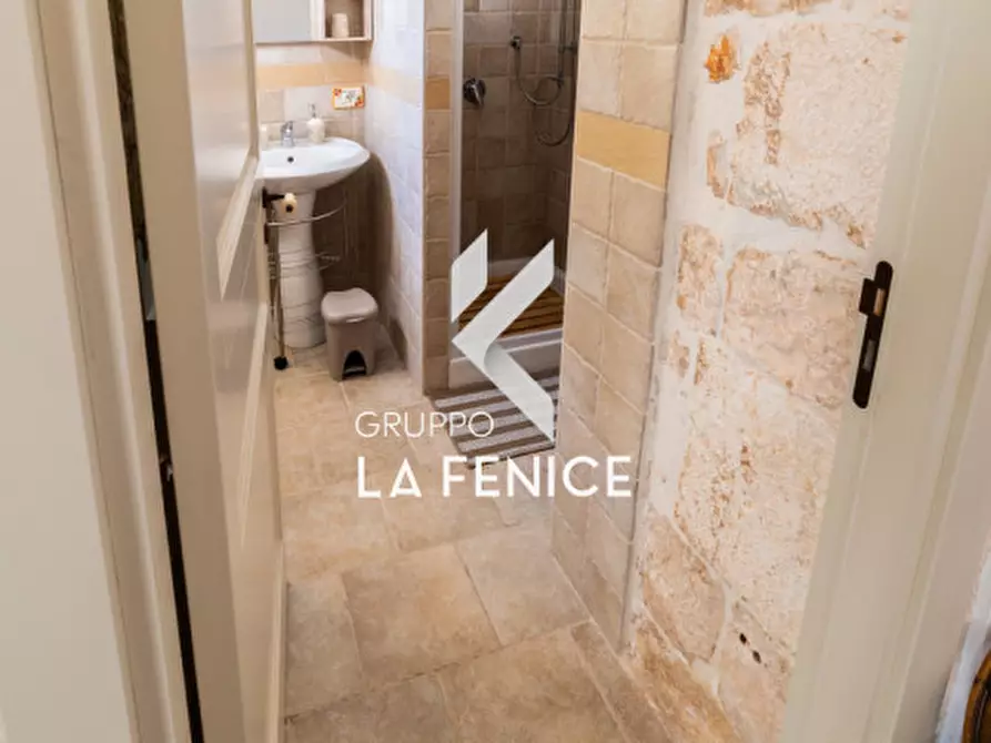 Immagine 17 di Villa in vendita  in via Fasano, 9 a Locorotondo