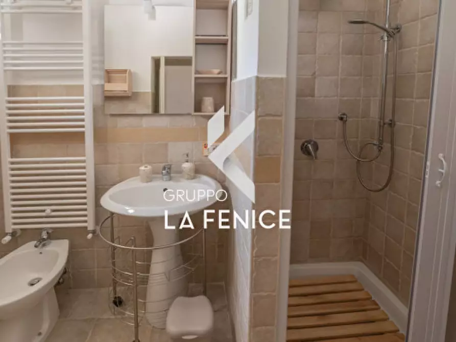 Immagine 18 di Villa in vendita  in via Fasano, 9 a Locorotondo