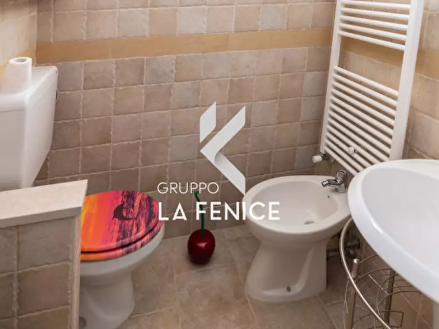 Immagine 20 di Villa in vendita  in via Fasano, 9 a Locorotondo