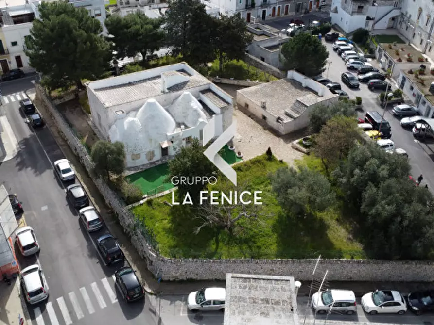 Immagine 54 di Villa in vendita  in via Fasano, 9 a Locorotondo