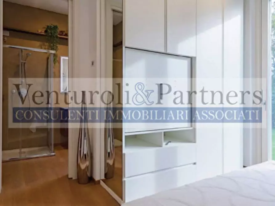 Immagine 20 di Villa in vendita  in Via Pergola a Padenghe Sul Garda