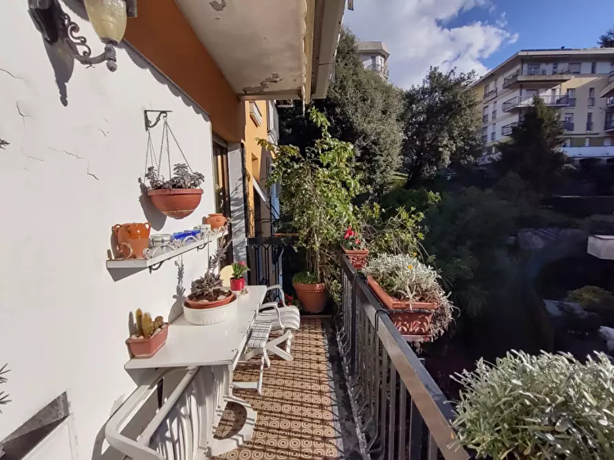 Immagine 11 di Appartamento in vendita  in via tre scalini a Rapallo