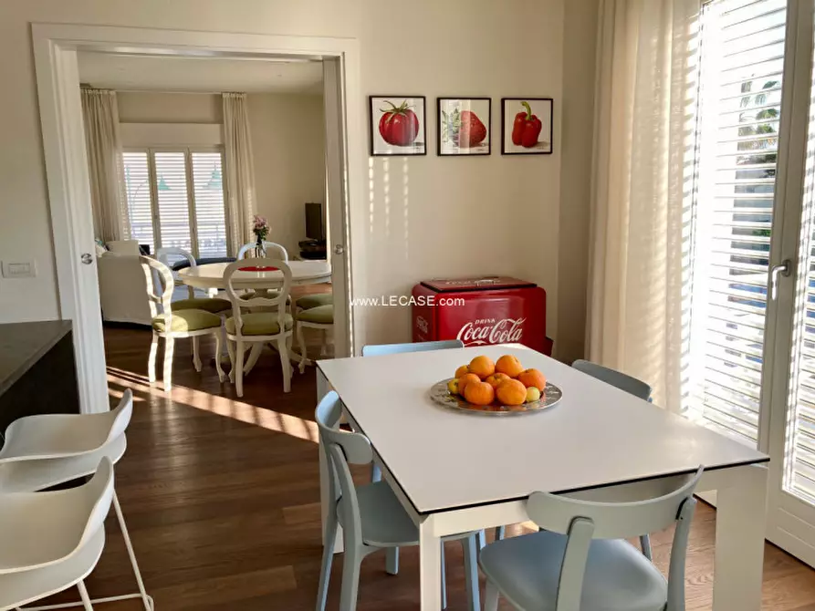 Immagine 3 di Appartamento in affitto  a Forte Dei Marmi