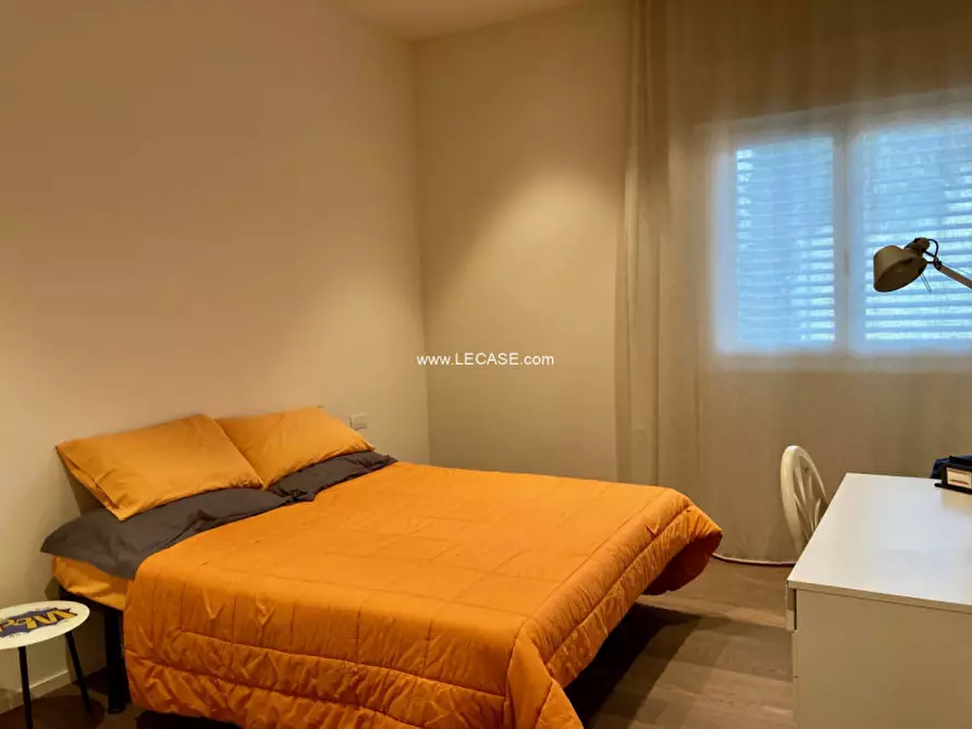 Immagine 26 di Appartamento in affitto  a Forte Dei Marmi