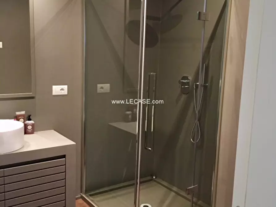 Immagine 34 di Appartamento in affitto  a Forte Dei Marmi