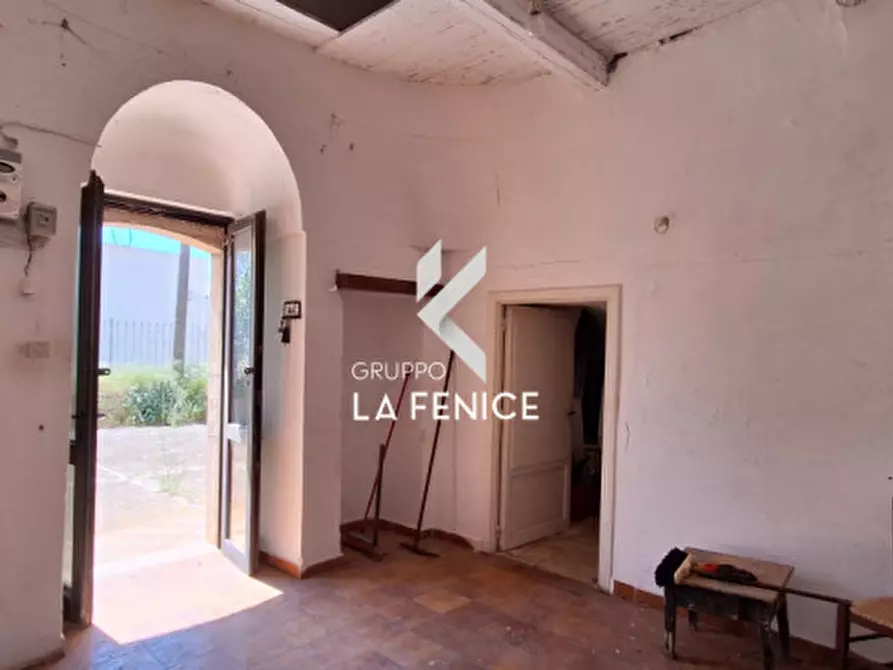 Immagine 10 di Rustico / casale in vendita  in CONTRADA BATTAGLINI a Martina Franca
