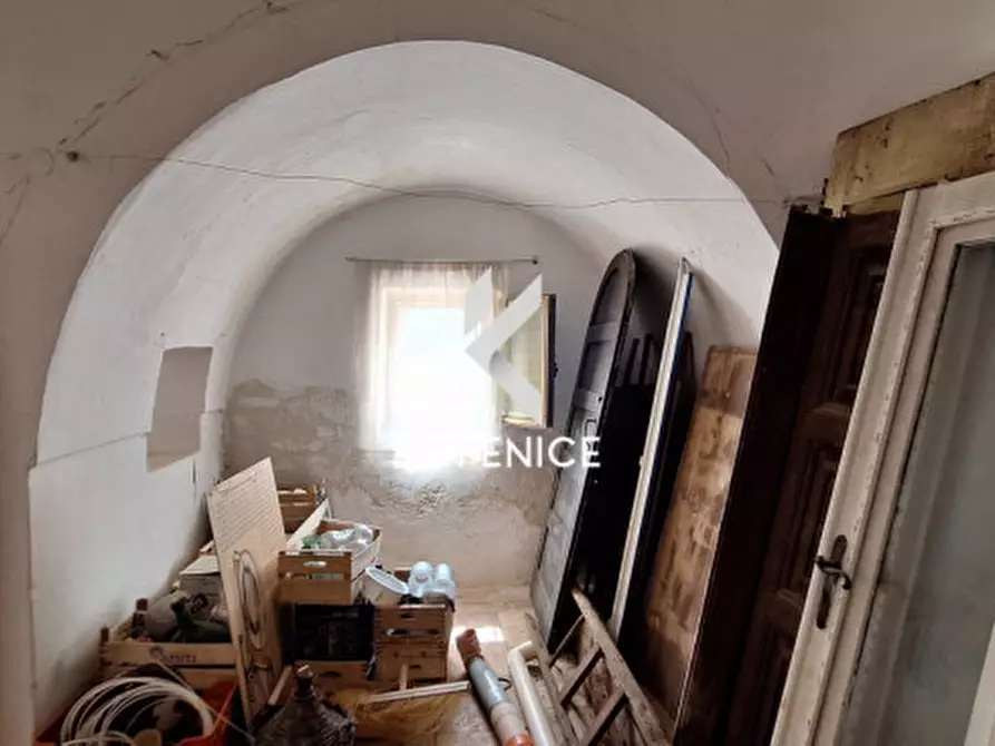 Immagine 18 di Rustico / casale in vendita  in CONTRADA BATTAGLINI a Martina Franca