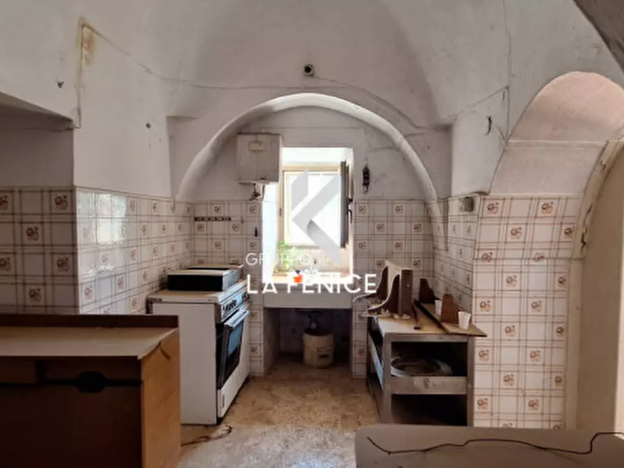 Immagine 26 di Rustico / casale in vendita  in CONTRADA BATTAGLINI a Martina Franca
