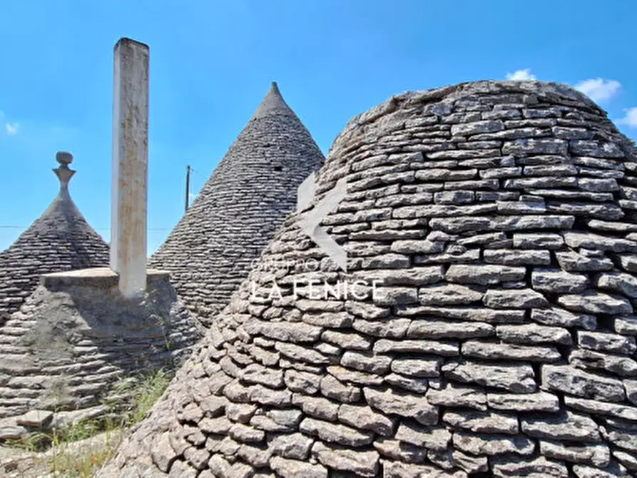 Immagine 49 di Rustico / casale in vendita  in CONTRADA BATTAGLINI a Martina Franca