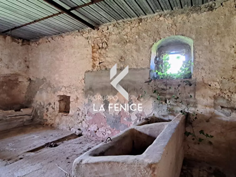 Immagine 60 di Rustico / casale in vendita  in CONTRADA BATTAGLINI a Martina Franca