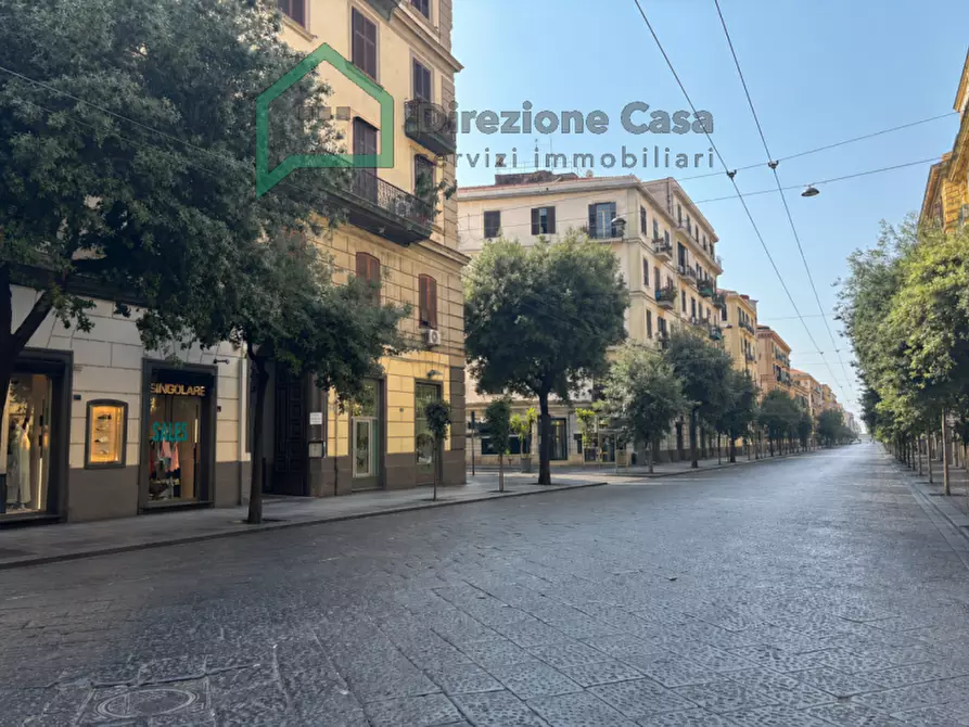 Immagine 2 di Appartamento in affitto  in corso garibadli, 174 a Napoli