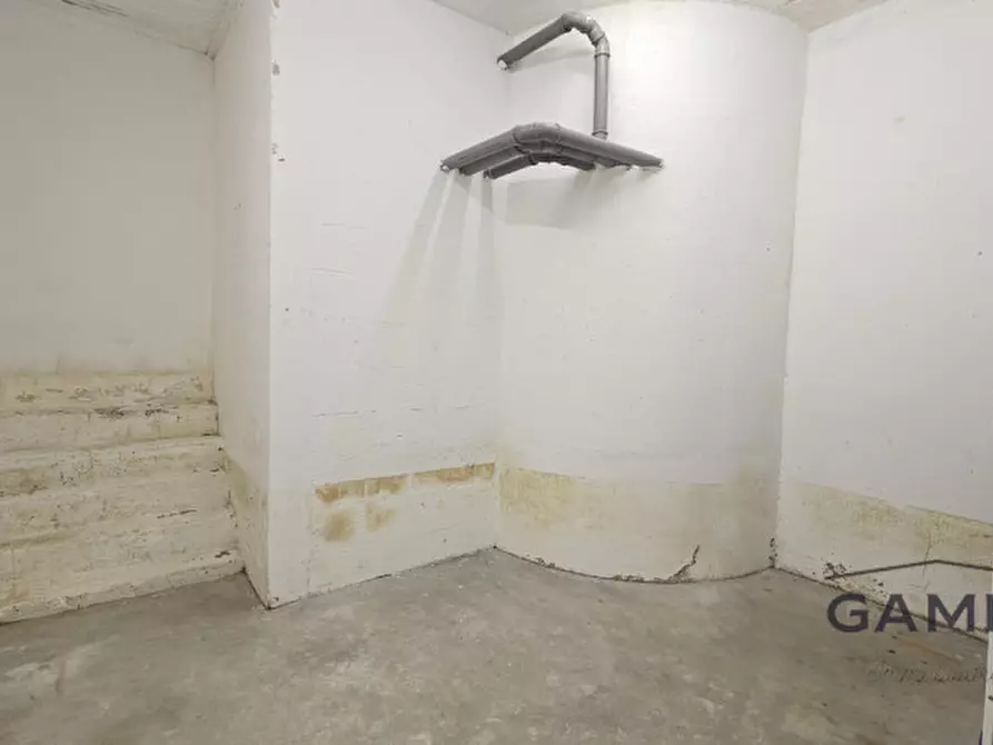 Immagine 16 di Appartamento in vendita  a Calenzano