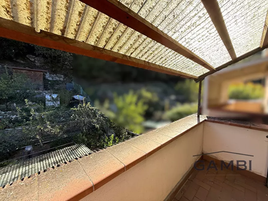 Immagine 30 di Casa bifamiliare in vendita  a Calenzano