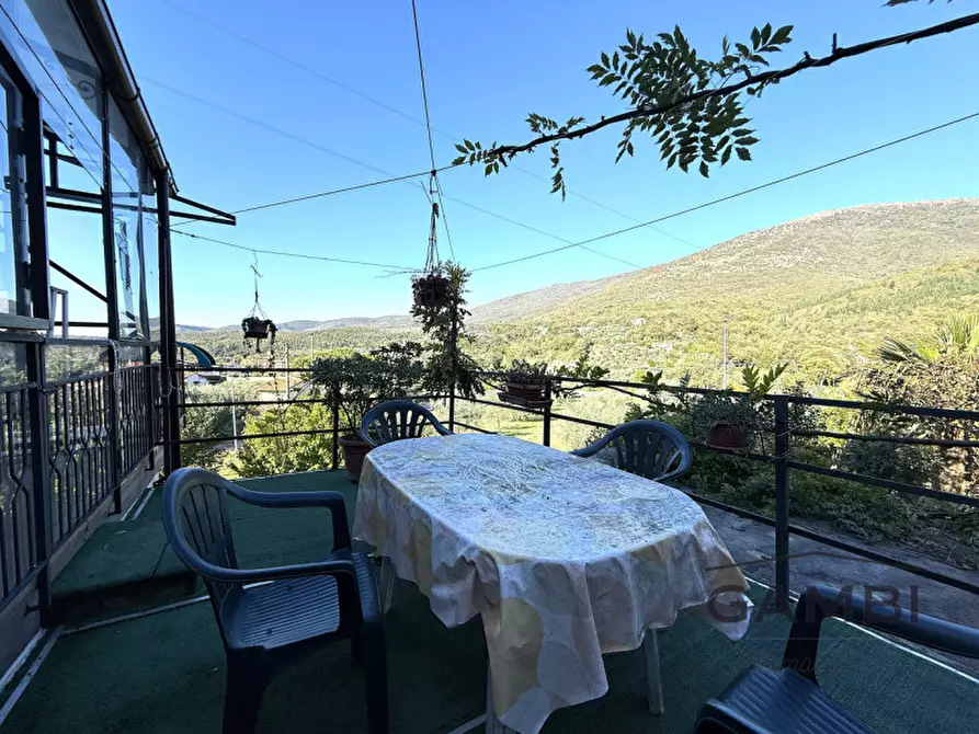 Immagine 35 di Casa bifamiliare in vendita  a Calenzano