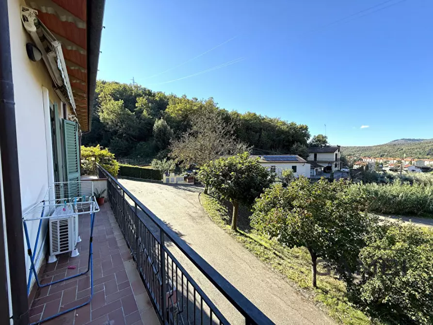 Immagine 38 di Casa bifamiliare in vendita  a Calenzano