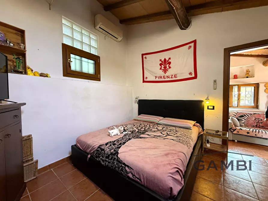 Immagine 49 di Casa bifamiliare in vendita  a Calenzano