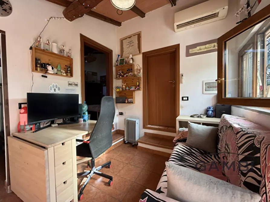 Immagine 51 di Casa bifamiliare in vendita  a Calenzano