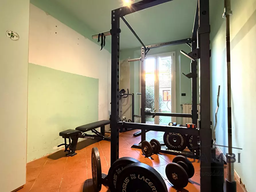 Immagine 10 di Appartamento in vendita  a Sesto Fiorentino