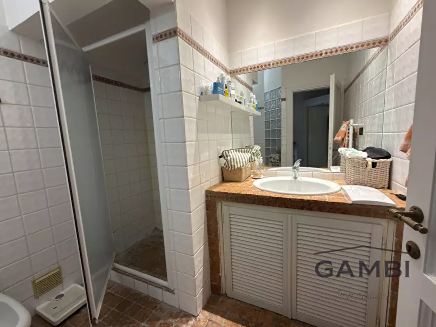 Immagine 17 di Appartamento in vendita  a Sesto Fiorentino