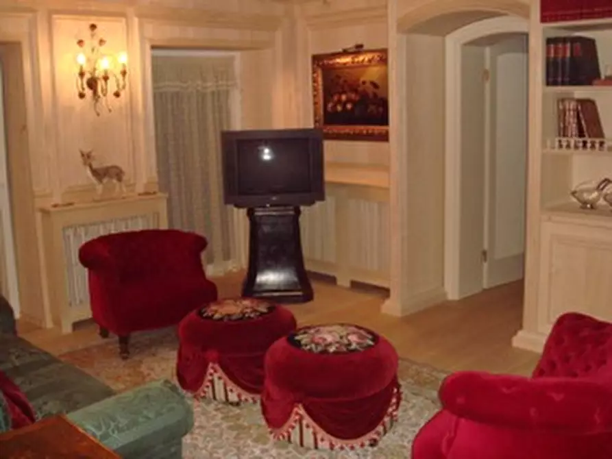 Immagine 3 di Villa in vendita  a Cortina D'ampezzo