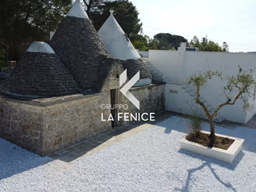 Immagine 10 di Rustico / casale in vendita  in c.da vaccara a Locorotondo