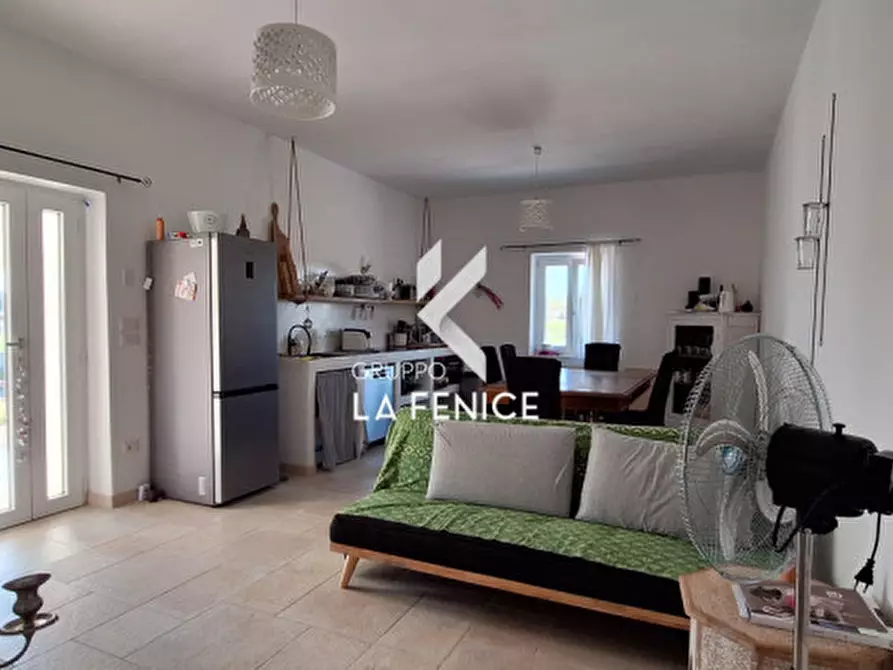 Immagine 16 di Rustico / casale in vendita  in c.da vaccara a Locorotondo