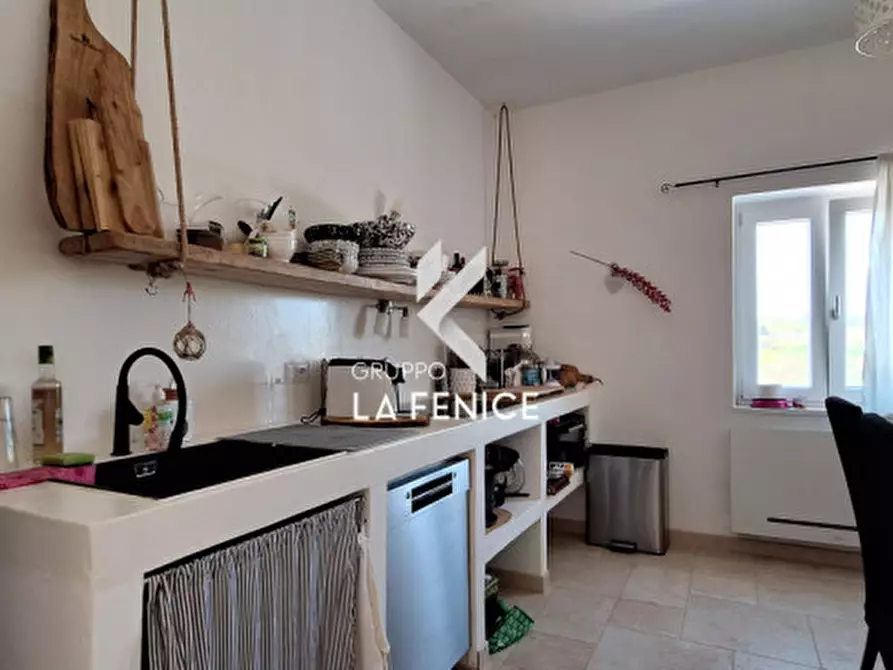 Immagine 24 di Rustico / casale in vendita  in c.da vaccara a Locorotondo