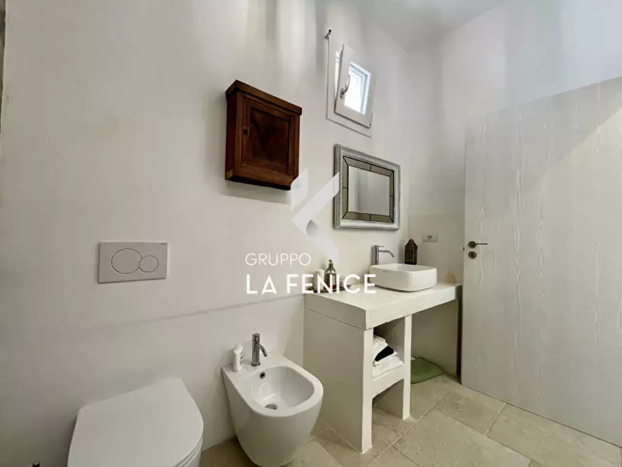 Immagine 25 di Rustico / casale in vendita  in c.da vaccara a Locorotondo