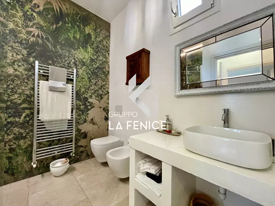 Immagine 27 di Rustico / casale in vendita  in c.da vaccara a Locorotondo