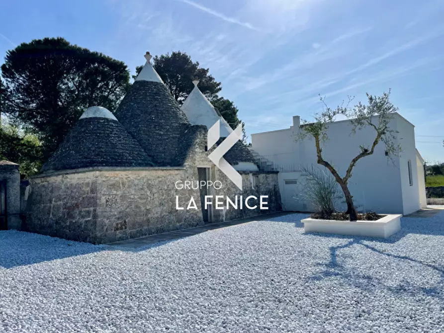 Immagine 59 di Rustico / casale in vendita  in c.da vaccara a Locorotondo