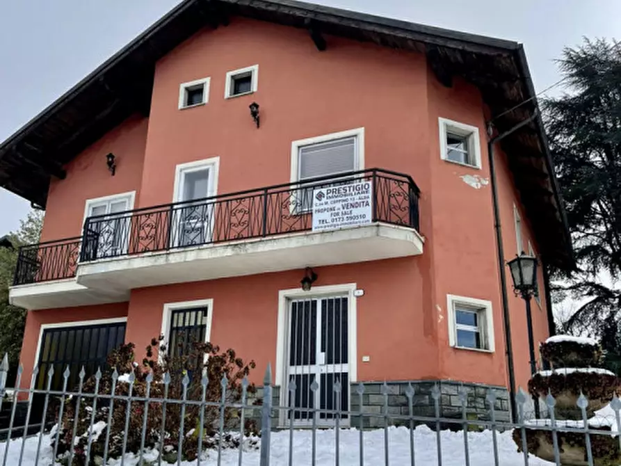 Immagine 1 di Casa indipendente in vendita  in villaggio san giovanni 4 a Niella Belbo