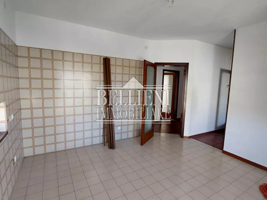 Immagine 10 di Appartamento in affitto  in Via degli Avieri a Torri Di Quartesolo