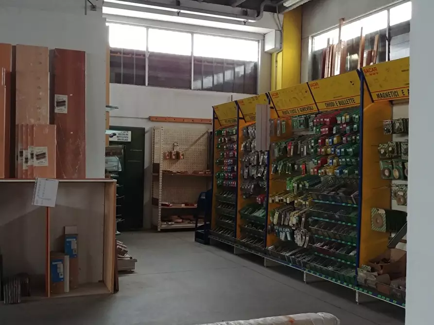 Immagine 7 di Capannone industriale in vendita  in VIA FLEMING a Settimo Milanese