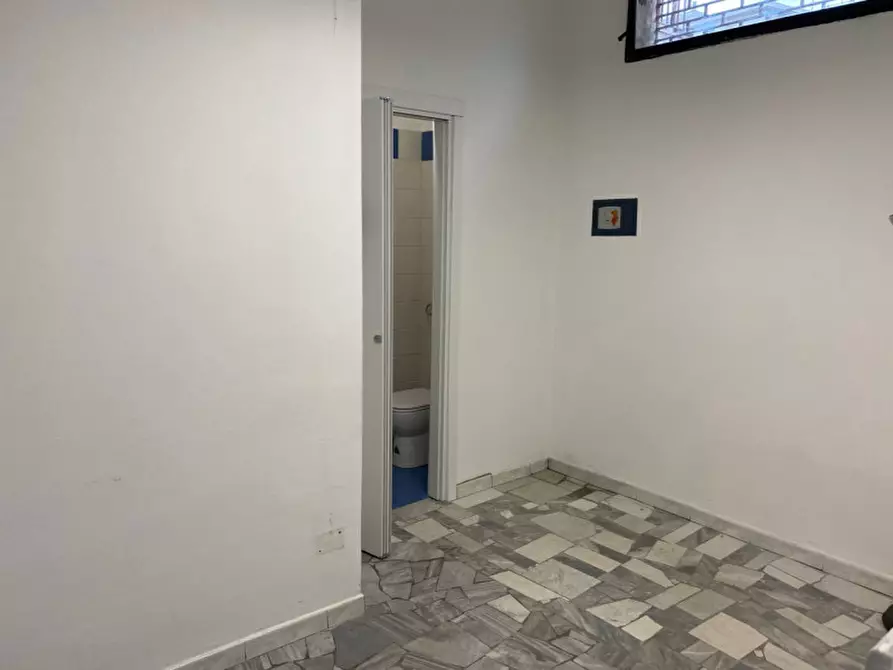 Immagine 4 di Ufficio in affitto  in VIA DI NOVOLI a Firenze