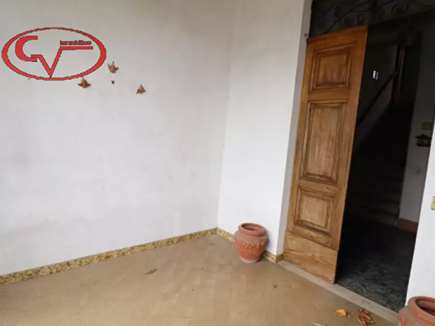 Immagine 5 di Villa in vendita  in ambra a Bucine