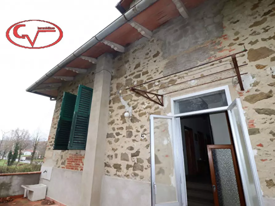 Immagine 11 di Villa in vendita  in ambra a Bucine